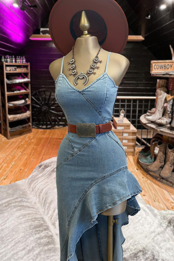 Elastic Slit Ruffled Suspender Dress