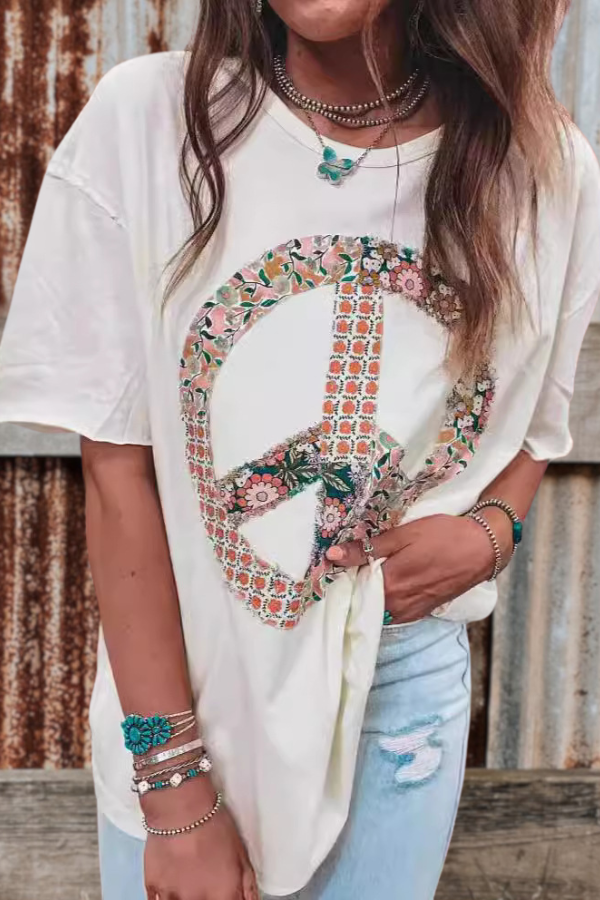Peace Wreath Loose Tee