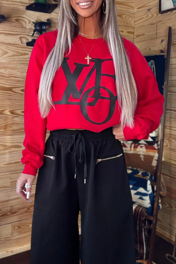 Oversized LOVE Graphic Sweatshirt