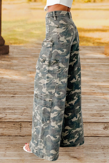 Camo Print Wide Leg Cargo Jeans